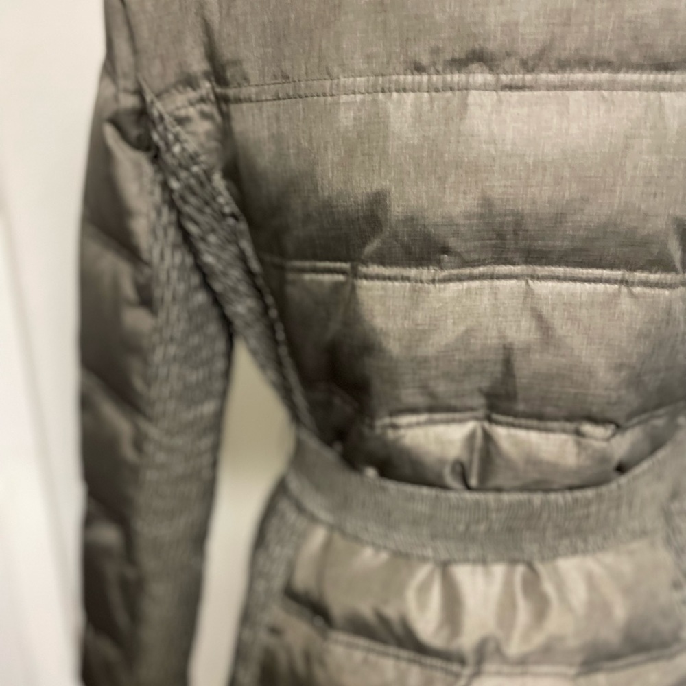 Winter Jacket Size Medium - image 5